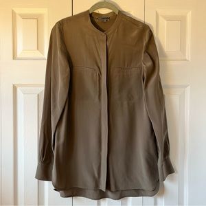 Vince 100% Silk Latte Brown Banded Collar Long Sleeve Blouse size 4